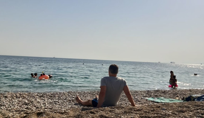 В Анталье в конце октября сохраняется тридцатиградусная жара