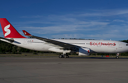 Рейс в Анталью из Екатеринбурга задерживается на 12 часов