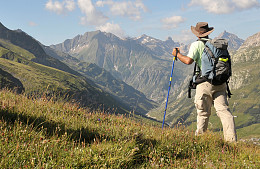 От тесноты на пляжах Сочи и Анапы туристам советуют спасаться в горах
