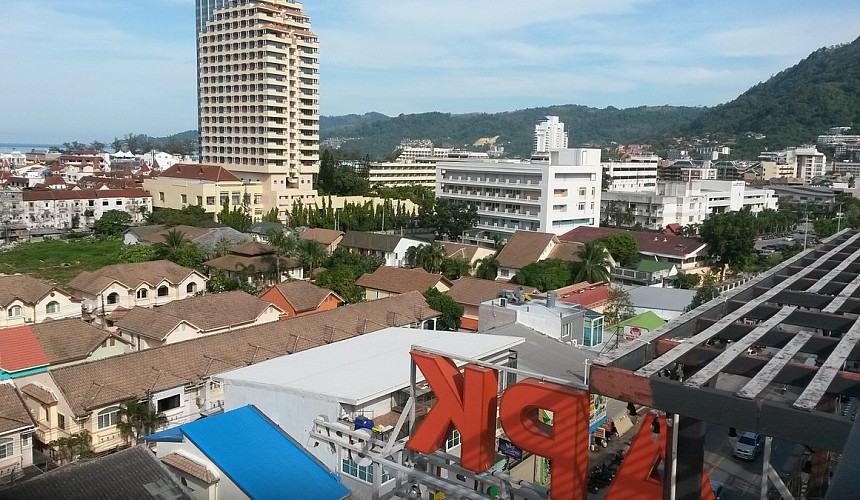 Турагент: туристка попала в реанимацию после пожара в отеле на Пхукете