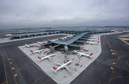 Туроператоры объяснили, как будут сокращать рейсы в Турцию