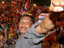 К ЧП в Таиланде начинаешь привыкать