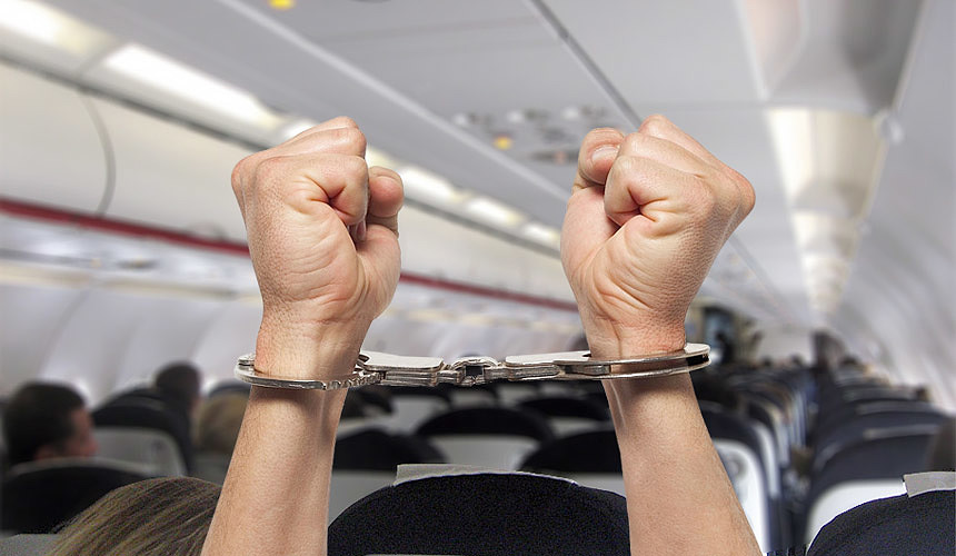 Чартерные перевозчики поддерживают жесткий подход к авиадебоширам