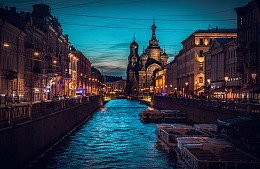 Турпоток в Санкт-Петербурге растет за счет гостей из Азии и СНГ