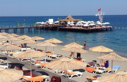 Турецкий эксперт поделился тревогами относительно следующего туристического сезона