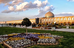 Два крупных туроператора предложат больше туров в Иран