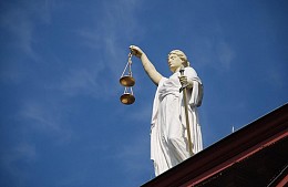 Роспотребнадзор помог пассажирам вернуть деньги за навязанные авиакомпаниями услуги