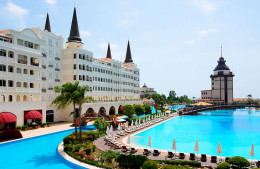 В Mardan Palace назвали информацию о продаже отеля сети Rixos слухами