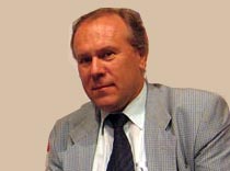 Сергей Канаев вручил чернильницы