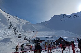 Горные курорты Сочи радуют туристов обилием снега