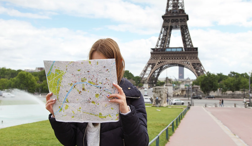 Получение шенгенских виз российские туристы сравнивают с лотереей