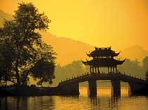 Поднебесная «в штопоре»