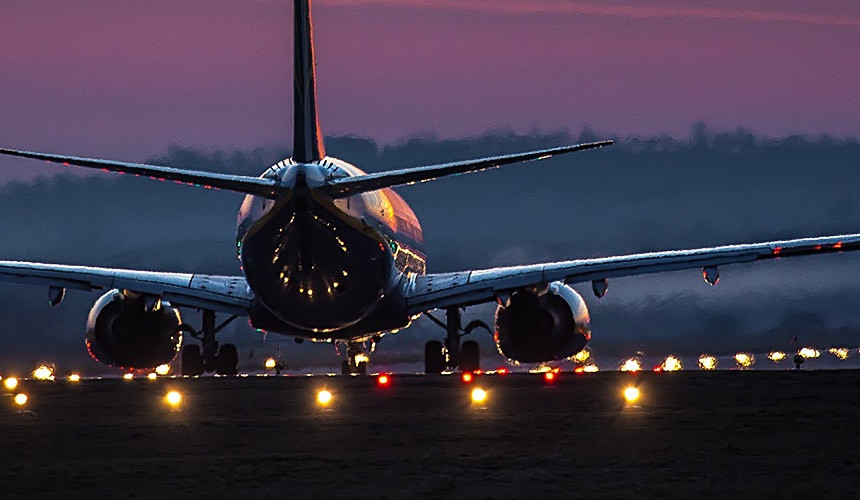 Эксперты дали оценку отказу Росавиации в допусках Azur Air