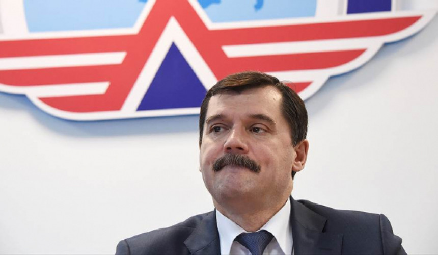 Владелец «Саратовских авиалиний» обвинил главу Росавиации во лжи