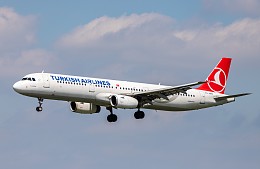 Туристы обеспокоены сбоями Turkish Airlines в начале сезона