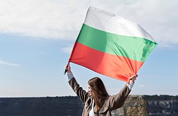 Туристам станет сложнее получать визы в Болгарию