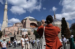 Грабили и избивали: в Турции обезвредили пять банд, которые нападали на туристов