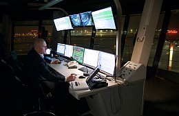 Последствия ограничений полетов в районе Москвы: что известно о задержанных рейсах