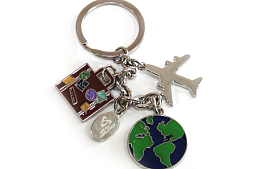 Пассажирам «Уральских авиалиний» не стоит ждать сувениров с фотографиями Ильдара Латыпова