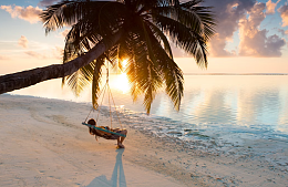 Какие отели на Мальдивах интересны семьям с детьми и молодежи