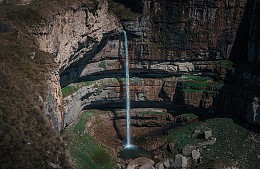 Безумство храбрых: предприниматель из Москвы ввел плату за посещение водопада в Дагестане