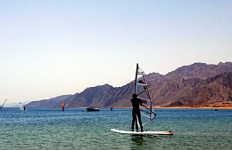 В Египте открыли пляжи в Дахабе: акула оказалась неопасной