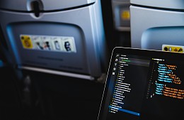 Авиакомпания Utair увеличила ручную кладь для туристов с ноутбуками