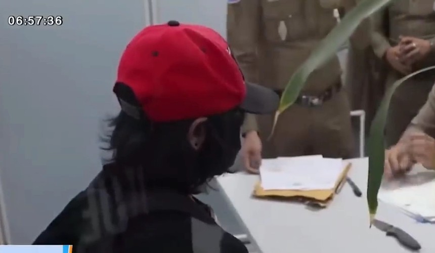 Директор турфирмы в Таиланде порезала ножом недовольную клиентку