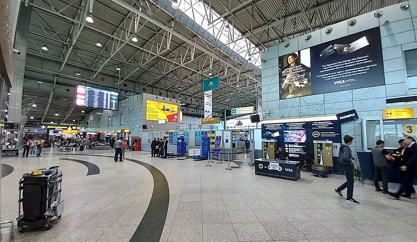 За билетами на Сахалин выстроилась очередь отпускников