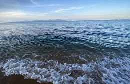 Туристы на Самуи жалуются на разлив нефти в море