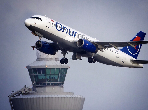 Onur Air возобновила регулярные рейсы из Москвы в Анталью