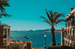 Какие авиакомпании летают на курорты Турции в мае