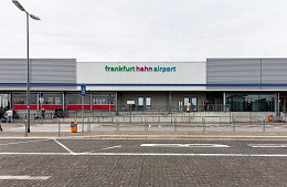 Туристы предлагают российским бизнесменам покупать аэропорты в своей стране