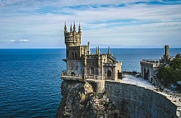 Россияне стали чаще ездить в Крым