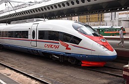 РЖД заморозили цены на новогодние «Сапсаны» с прибытием под бой курантов