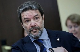 Госдума: выдача загранпаспортов с ошибками недопустима