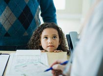 Болгарские визы детям бесплатно. Но не всем