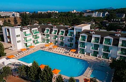 Дети из скандального лагеря «Колибри» вылетели из Турции в Россию