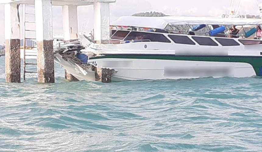 Скоростной катер с российскими туристами влетел в вышку у побережья Пхукета
