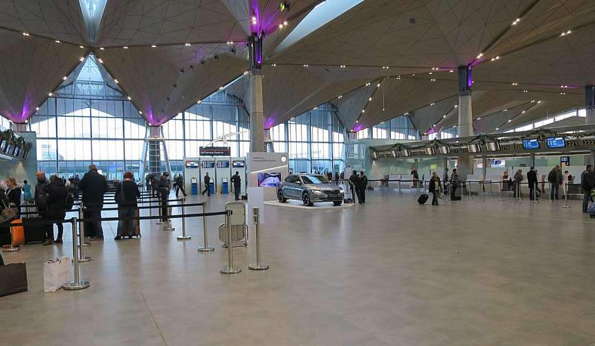 В Телеграме обсудили дороговизну поездок за границу из Питера