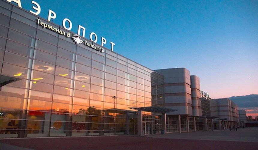 Туристам из Екатеринбурга не хватило мест в предновогоднем самолете до Сочи