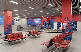 Реклама в челябинском аэропорту смущает пассажиров эротическим подтекстом