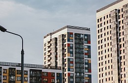 Владельцы квартир подготовились к Новому году: на апартаменты подняли цены