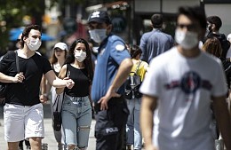 В Турции разъяснили, распространяется ли комендантский час на туристов