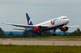 AZUR air запланировала полетную программу в Анталью из Уфы и Екатеринбурга