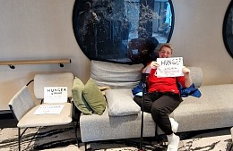 «Это свинство»: россиянка на лайнере SH Dianа будет голодать, пока ей не вернут все деньги за круиз
