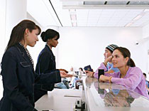 Осторожно, новогодняя виза!