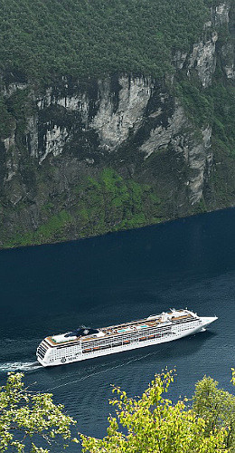 Морские круизы из Санкт-Петербурга от PAC GROUP и MSC Cruises