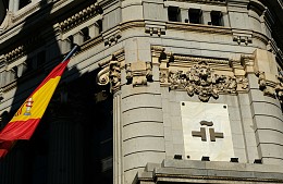 Туристам в Сибири вернули возможность получить испанский шенген