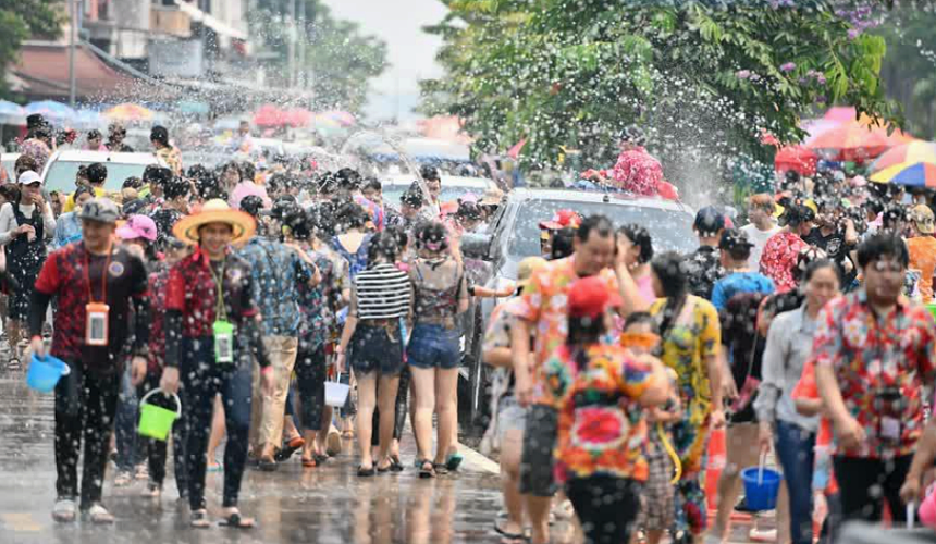 В Таиланде – Сонгкран: в Паттайе праздник продлят для туристов